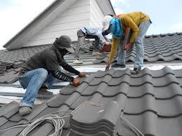 Best Hot Roofs  in Gnadenhutten, OH